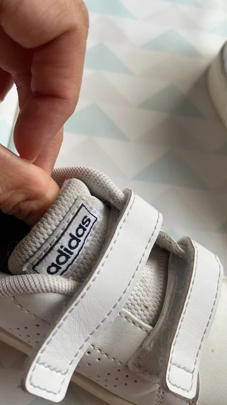 Basket adidas - photo numéro 4