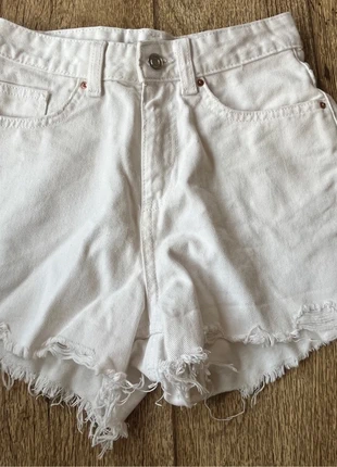 White denim shorts, brand: Denim Co, condition: Very good, size: XS / 34 / 6, €4.00, €4.90 includes Buyer Protection