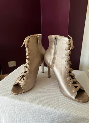 Rylko - Golden ankle booties high heels, marca: Rylko, estado: Satisfatório, tamanho: 40, €18.00, €19.60 inclui Proteção do Comprador