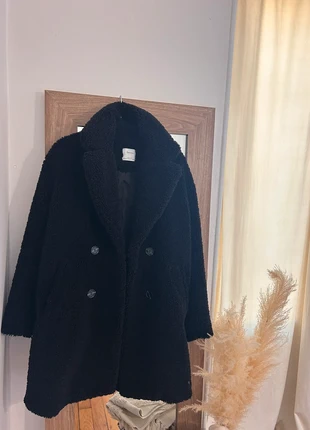 Manteau fourrure, marca: Bershka, estado: Novo sem etiquetas, tamanho: S / 36 / 8, €25.00, €26.95 inclui Proteção do Comprador