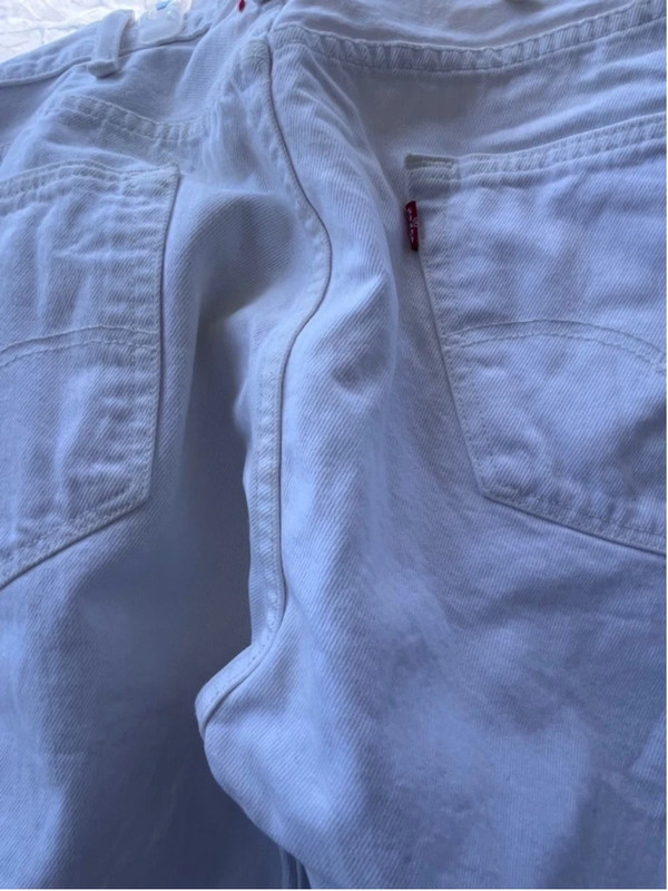 Men's Vintage Levi’s Jeans, Size 38x32, White 2