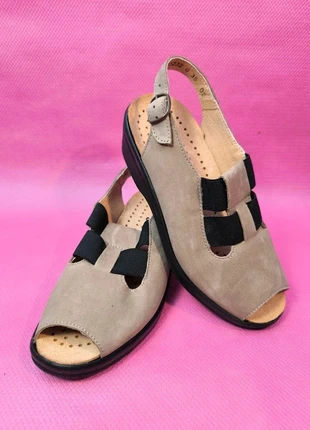 Hartjes comfort sandaal beige nubuck leder eu 35 - 22cm, marca: HARTJES, estado: Novo sem etiquetas, tamanho: 35, €33.90, €36.30 inclui Proteção do Comprador