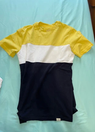 Slim T-shirt Pull & Bear, marca: Pull & Bear, estado: Muy bueno, tamaño: S, 3,00 €, 3,85 € Protección al comprador incluida