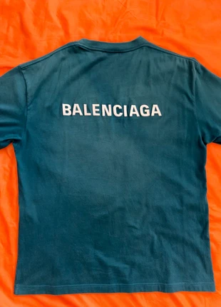 Camiseta Balenciaga azul | estilo urbano premium de lujo, marque: Balenciaga, état: Très bon état, taille: M, 85,00 €, 89,95 € Protection acheteurs incluse