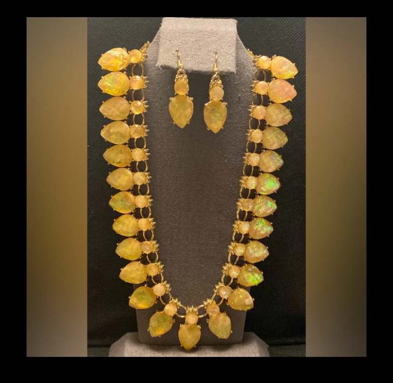 Vintage Yellow Acrylic Beaded Gold tone necklace with matching dangling earrings 1