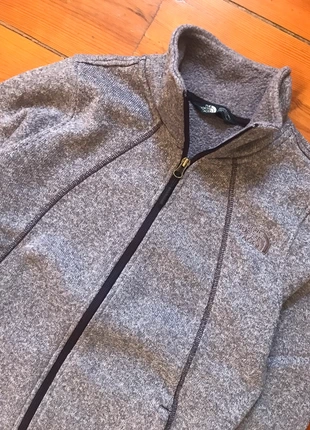 The North Face Women’s Jacket – Purple (Size M), marca: The North Face, estado: Muito bom, tamanho: M / 38 / 10, €19.00, €20.65 inclui Proteção do Comprador