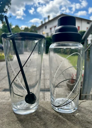 Kit Shaker & Mixing Glass con Graduazione – Perfetto per Cocktail e Bevande Proteiche!, brand: Cocktail, condizioni: Nuovo senza cartellino, €9.99, €11.19 include la Protezione acquisti