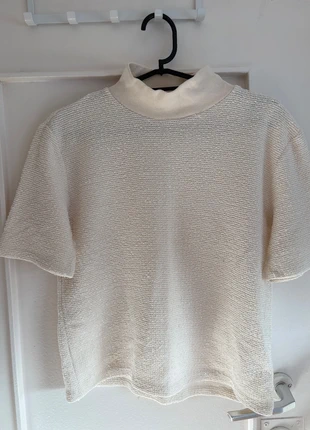 Zara off white turtleneck shirt, brand: Zara, condizioni: Ottime, taglia: M / IT 42 / EU 38, €4.00, €4.90 include la Protezione acquisti
