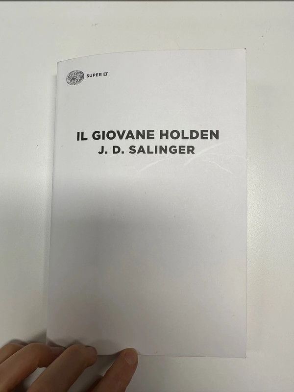 Libro “Il giovane Holden” di J.D. Salinger