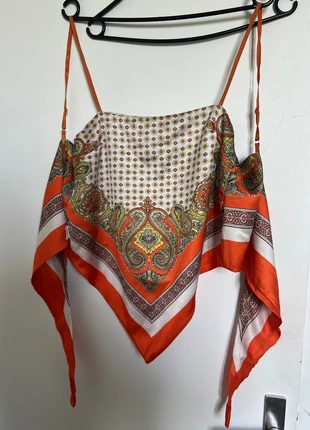 Haut dos nus, merk: Magasin, staat: Goed, maat: Universele maat, € 1,50, € 2,28 inclusief Kopersbescherming