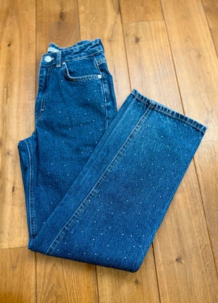 Jean pailleté BZB taille 32 –  neuf sans étiquette, marke: BZB, zustand: Neu, größe: XXS / 32 / 4, 15,50 €, 16,98 € inklusive Vinted-Käuferschutz