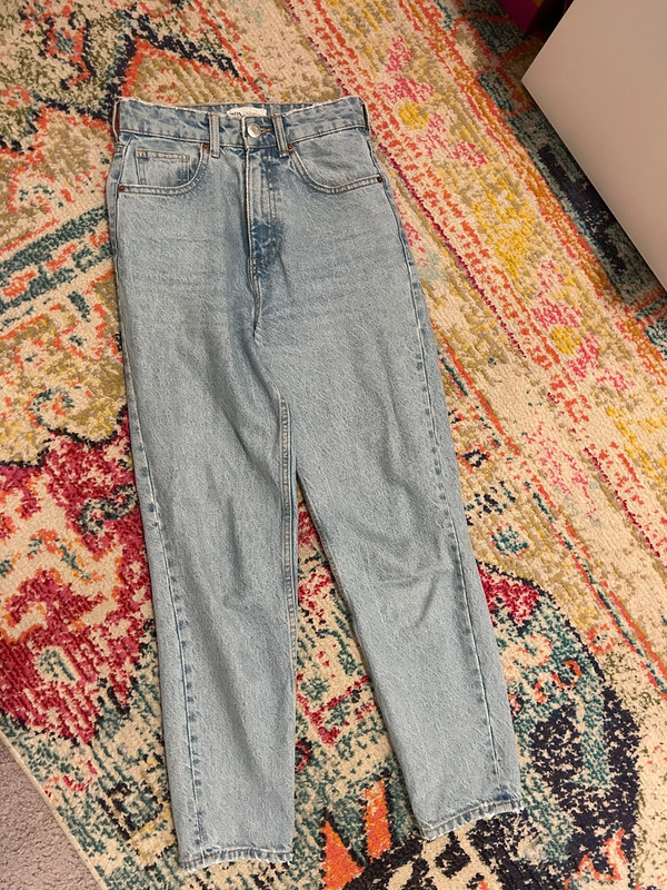 High waisted Zara Straight Leg Jeans 2