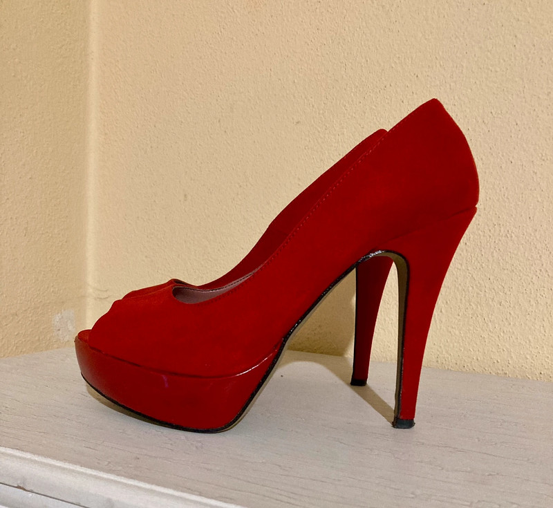 Decollete rosse 2025 tacco alto