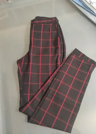 Calças quadrados Zara, marque: Zara, état: Très bon état, taille: XS / 34 / 6, 3,50 €, 4,38 € Protection acheteurs incluse