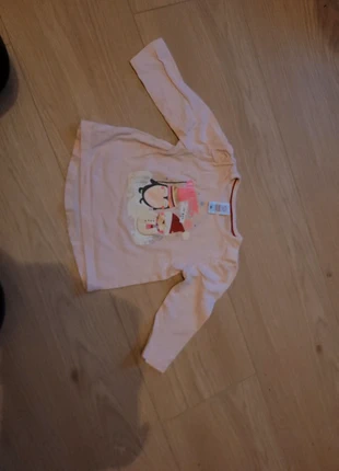 X mas tshirt , marca: Baby Club, estado: Bom, tamanho: 3-6 meses / 62 cm, €1.25, €2.01 inclui Proteção do Comprador