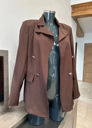 Blazer chocolat tu, marca: Boutique Parisienne, estado: Muito bom, tamanho: Tamanho único, €34.00, €36.40 inclui Proteção do Comprador Pro