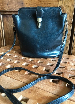 Sac à bandoulière noir en cuir, marque: C&A, état: Bon état, 5,00 €, 5,95 € Protection acheteurs incluse