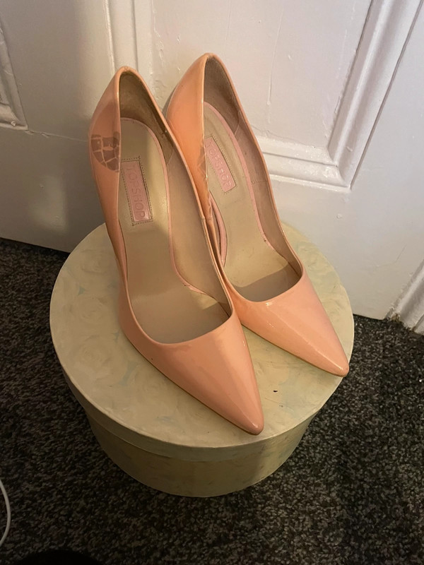 Topshop sale nude heels