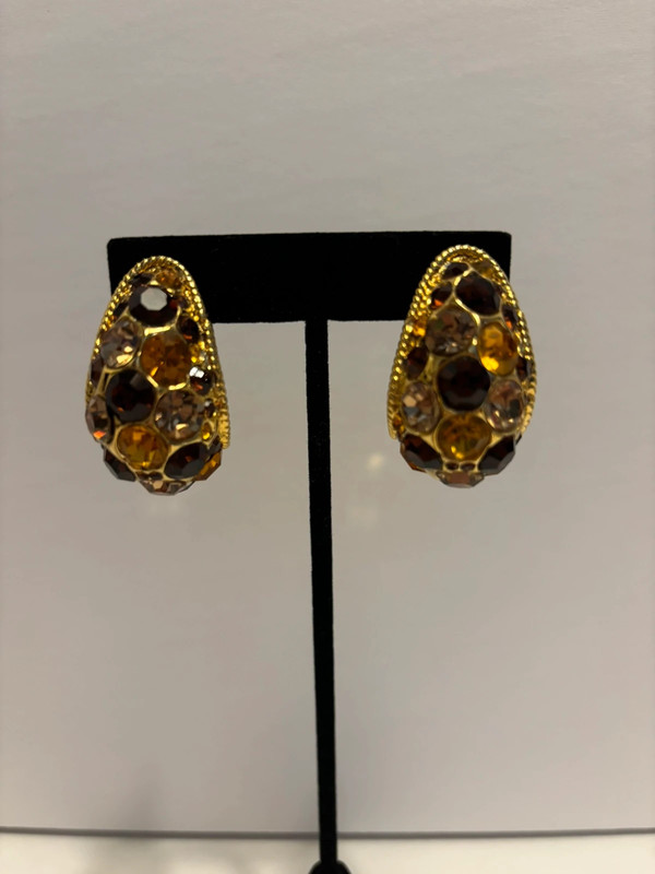 Vintage Blanca Gold Tone Earthtone Crystal Domed Clip Earrings 1-1/3” 1