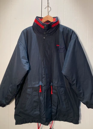 Manteau Fila réversible bleu marine, taille M, merk: FILA, staat: Heel goed, maat: M, € 10,00, € 11,20 inclusief Kopersbescherming