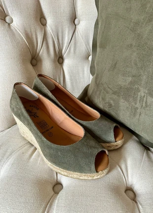 Espadrilles basques compensées kaki, brand: ESPADRILLES BASQUES, condizioni: Ottime, taglia: 37.5, €25.00, €26.95 include la Protezione acquisti