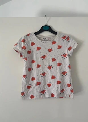 Tee-shirt enfant Kiabi 8 ans blanc motif fraises « Lovely Fruit », brand: Kiabi, condition: Very good, size: 8 years / 128 cm, €1.00, €1.75 includes Buyer Protection
