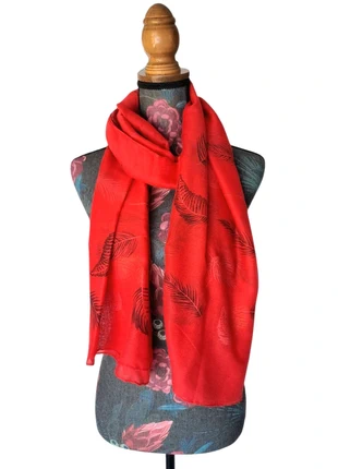 Écharpe rouge, marca: Vintage Dressing, estado: Muito bom, €3.00, €3.85 inclui Proteção do Comprador