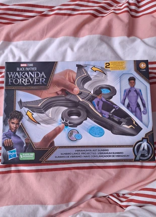 Vaisseau Sunbird lance-projectile black panthère, marca: Disney, estado: Nuevo con etiquetas, tamaño: 4 años / 104 cm, 10,00 €, 11,20 € Protección al comprador incluida