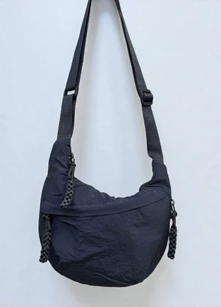 Crossbody banane bag black waterproof - Japan / Korea design, marque: Japan Style, état: Neuf sans étiquette, 16,50 €, 18,03 € Protection acheteurs incluse