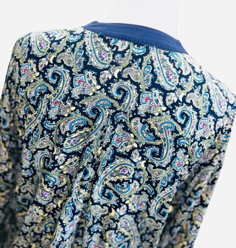 Poema Women’s Blue paisley blouse L 5