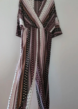 Blumiges Jumpsuit Gr. XL Emery Rose, état: Neuf sans étiquette, taille: XL / 42 / 14, 15,00 €, 16,45 € Protection acheteurs incluse