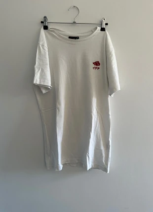 Tee-shirt Naruto, marca: Courir, estado: Muy bueno, tamaño: S, 3,00 €, 3,85 € Protección al comprador incluida