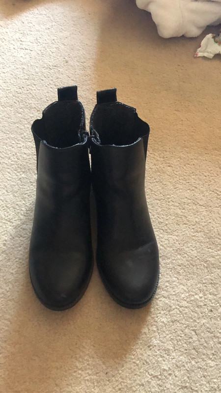 Size 1 sale chelsea boots