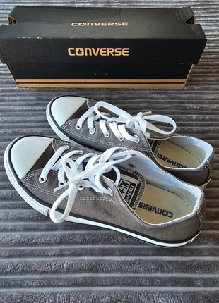 Converse Chuck Taylor All Star Classic taille 35 excellent état, marca: Converse, estado: Muito bom, tamanho: 35, €10.00, €11.20 inclui Proteção do Comprador