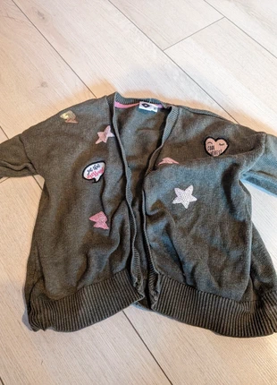Tee shirt fille z taille 2 ans , marke: Z Kids, zustand: Sehr gut, größe: 24–36 Monate / 92, 1,00 €, 1,75 € inklusive Vinted-Käuferschutz