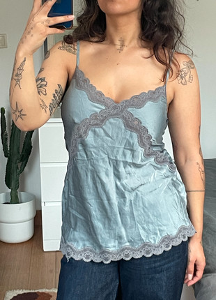 Caraco en soie, marque: MAX&MOI, état: Bon état, 12,00 €, 13,30 € Protection acheteurs incluse