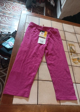 Pantacourt petite fille neuf, brand: U Essentiel, condition: New with tags, size: 6 years / 116 cm, €2.00, €2.80 includes Buyer Protection