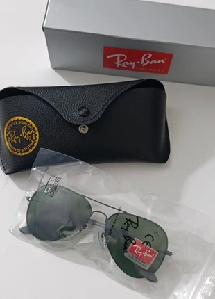 Ray Ban Aviator Negras, merk: Ray-Ban, staat: Nieuw zonder prijskaartje, € 29,00, € 31,15 inclusief Kopersbescherming