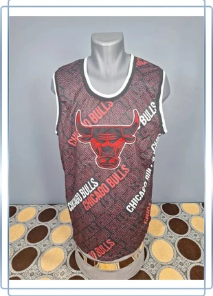 Maillot NBA Chicago Bulls – Taille L – Brodé – Rare
 (352), marque: NBA, état: Très bon état, taille: L, 22,00 €, 23,80 € Protection acheteurs incluse