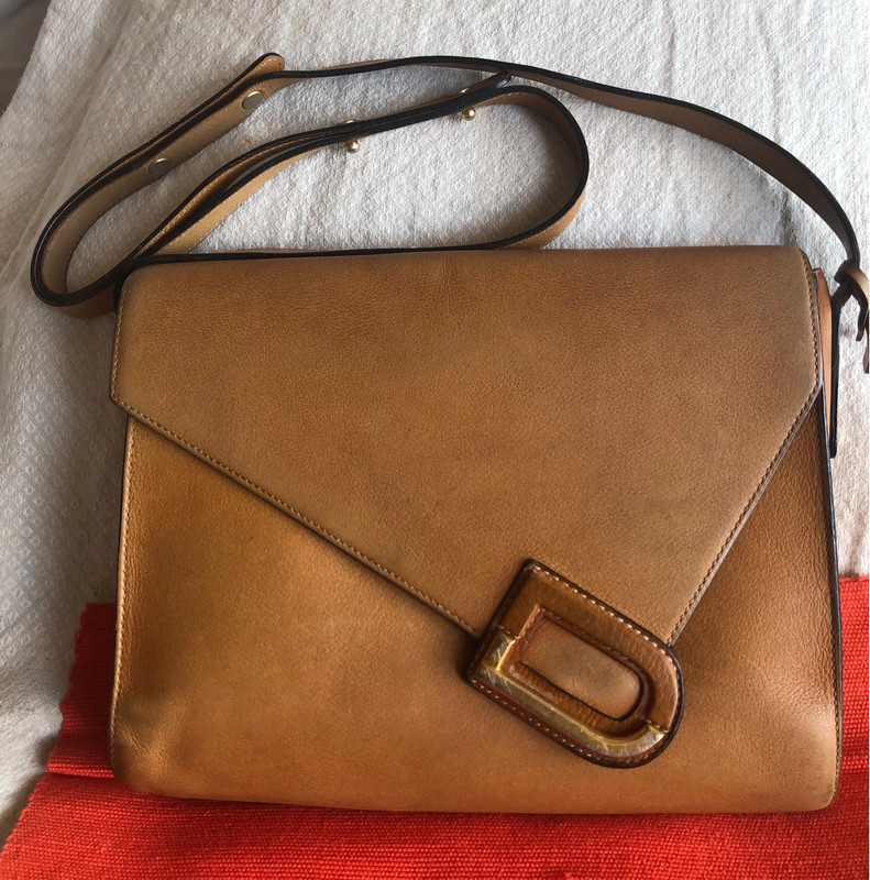 Sac Delvaux cuir havane bandouli re Vinted