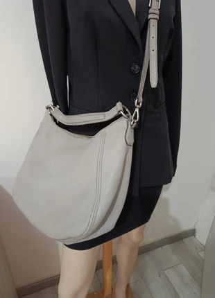 Borsa Michael Kors grigia, marque: Michael Kors, état: Très bon état, 43,00 €, 45,85 € Protection acheteurs incluse