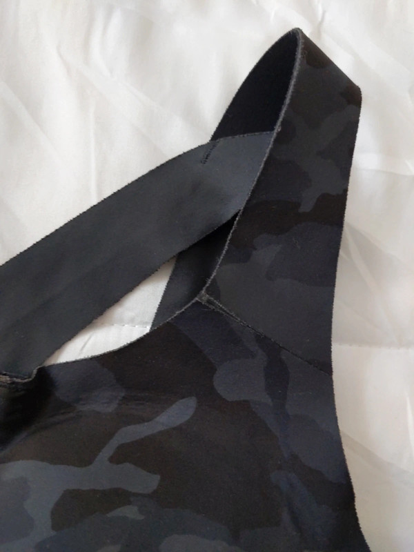 Lululemon Enlite Incognito Camo zip front bra 3