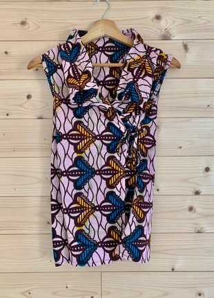 Joli haut d’été sans manche à motif femme 38, marque: Fait Main, état: Neuf sans étiquette, taille: M / 38 / 10, 6,00 €, 7,00 € Protection acheteurs incluse