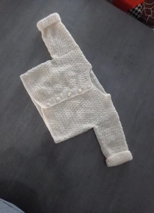 Gilet, brand: Fait Main, condition: Very good, size: 3-6 months / 62 cm, €1.50, €2.28 includes Buyer Protection