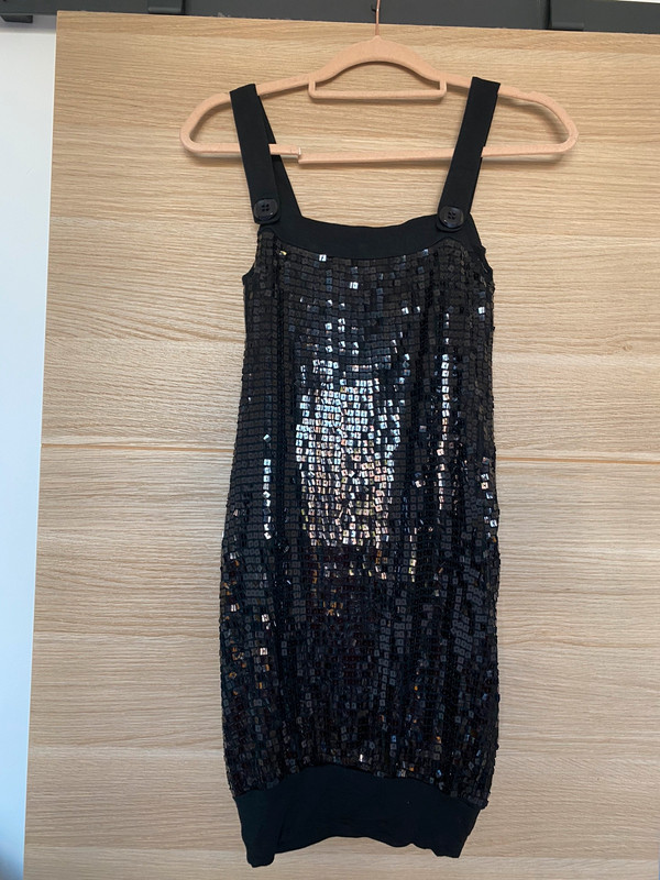 Robe tunique taille s bershka paillette sequin noire Vinted