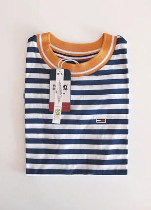 Tee-shirt, Tommy Hilfiger, brand: Tommy Hilfiger, condizioni: Nuovo con cartellino, taglia: XS / IT 38 / EU 34, €45.00, €47.95 include la Protezione acquisti
