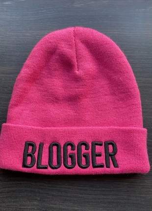Roze beanie , merk: Roze, staat: Nieuw zonder prijskaartje, maat: Universele maat, € 1,50, € 2,28 inclusief Kopersbescherming