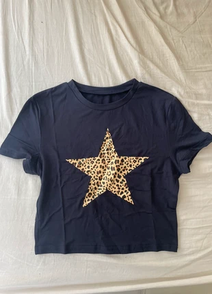 T shirt leoparden muster navy blue, marque: STOCKHOLM, état: Très bon état, taille: XS / 34 / 6, 13,50 €, 14,88 € Protection acheteurs incluse