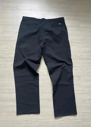 Pantalon Dickies Workwear Noir Coupe Droite Vintage et Robuste 90s 00s  – Taille W40 L32, marque: Dickies, état: Très bon état, taille: W40 | FR 50, 20,00 €, 21,70 € Protection acheteurs incluse