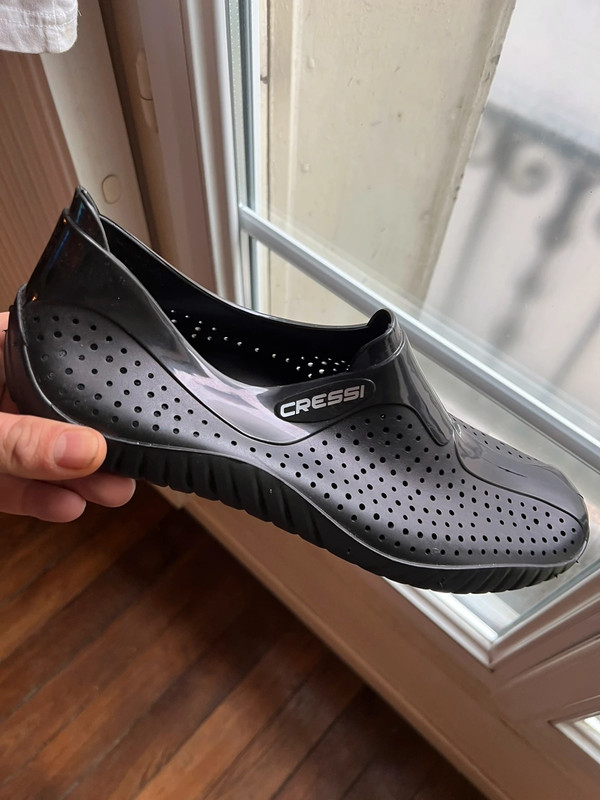Chaussure de nage Cressi -Water shoes neuves t US 12 t 46 - Vinted